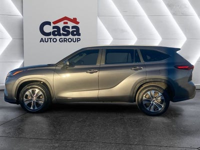 2024 Toyota Highlander XLE