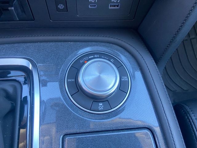 2024 Nissan Armada SV NISSAN CERTIFIED