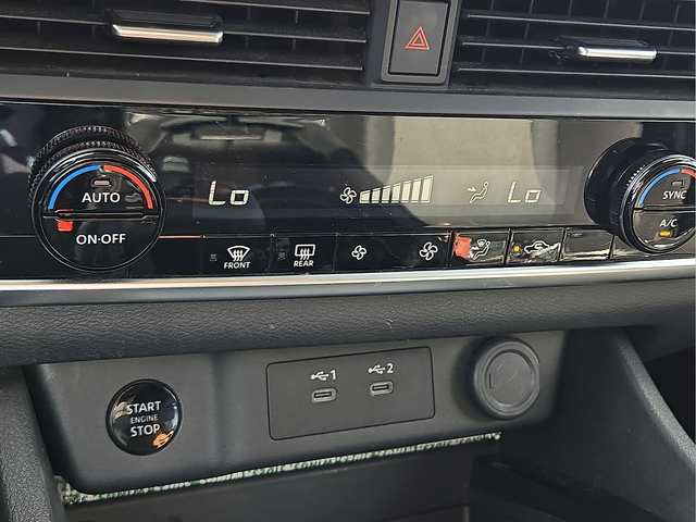 2025 Nissan Rogue SV Nissan Certified