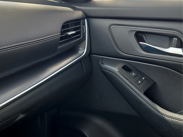 2025 Nissan Rogue SV Nissan Certified