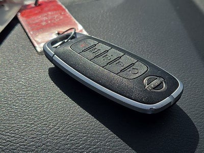 2025 Nissan Rogue SV Nissan Certified
