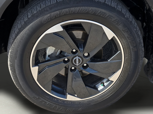 2025 Nissan Rogue SV Nissan Certified