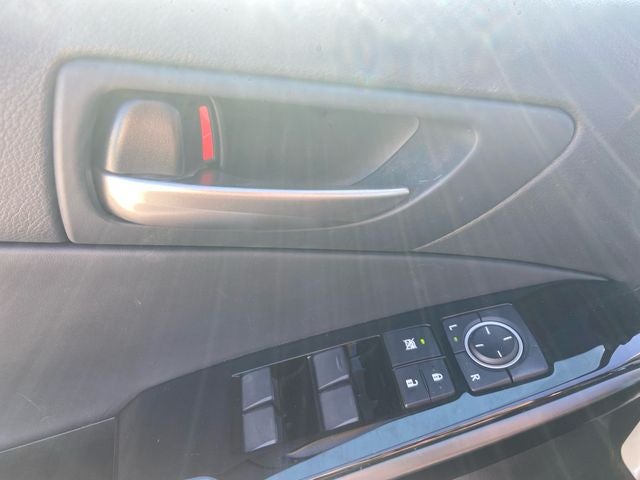 2024 Lexus IS 350 F SPORT Design