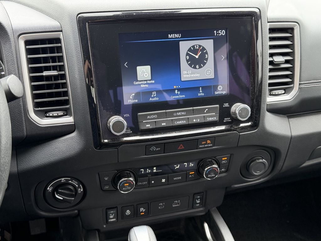 2023 Nissan Frontier SV