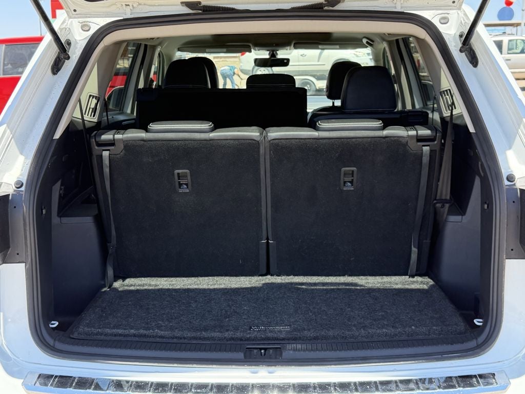 2022 Volkswagen Atlas 3.6L V6 SE w/Technology