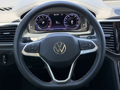 2022 Volkswagen Atlas 3.6L V6 SE w/Technology