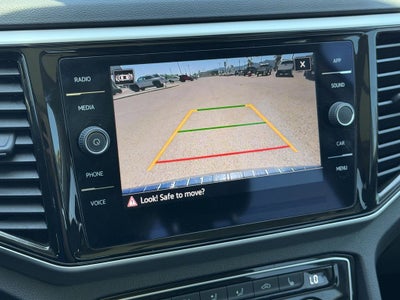 2022 Volkswagen Atlas 3.6L V6 SE w/Technology