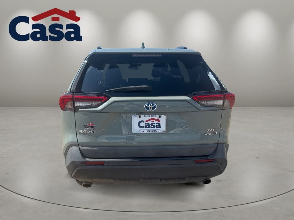 2020 Toyota RAV4 Hybrid XLE
