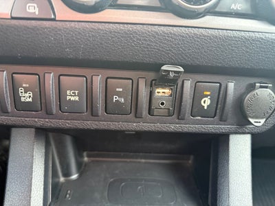2017 Toyota Tacoma SR5 V6