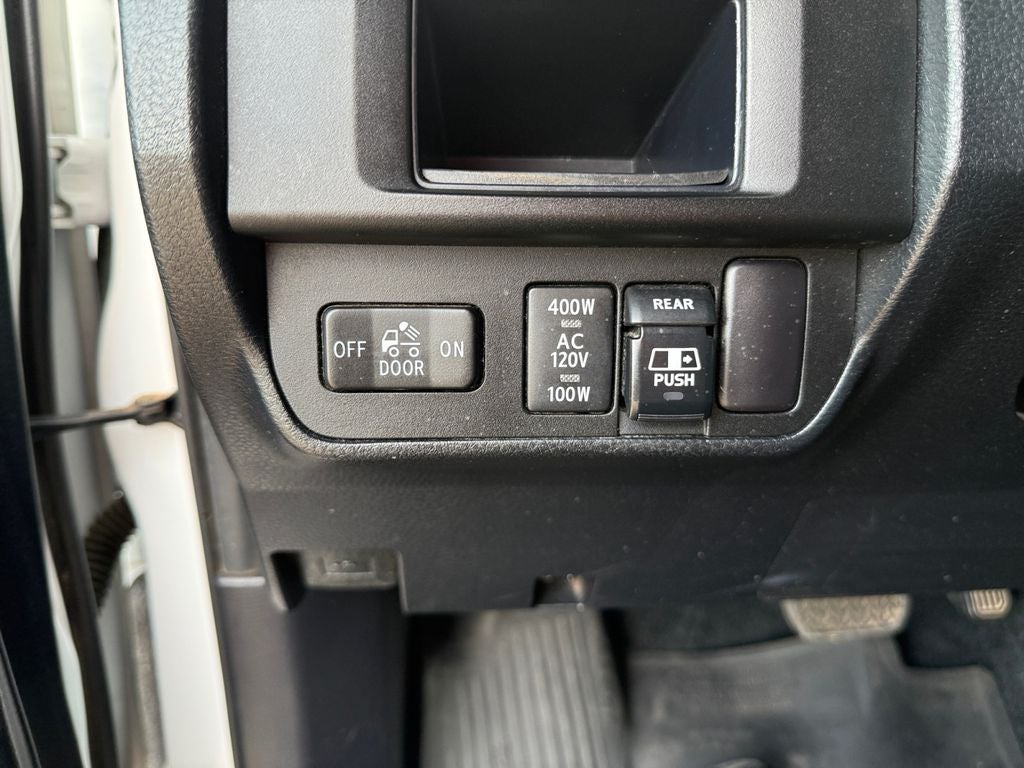 2017 Toyota Tacoma SR5 V6