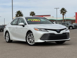 2020 Toyota Camry Hybrid XLE