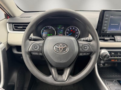 2022 Toyota RAV4 Hybrid XLE