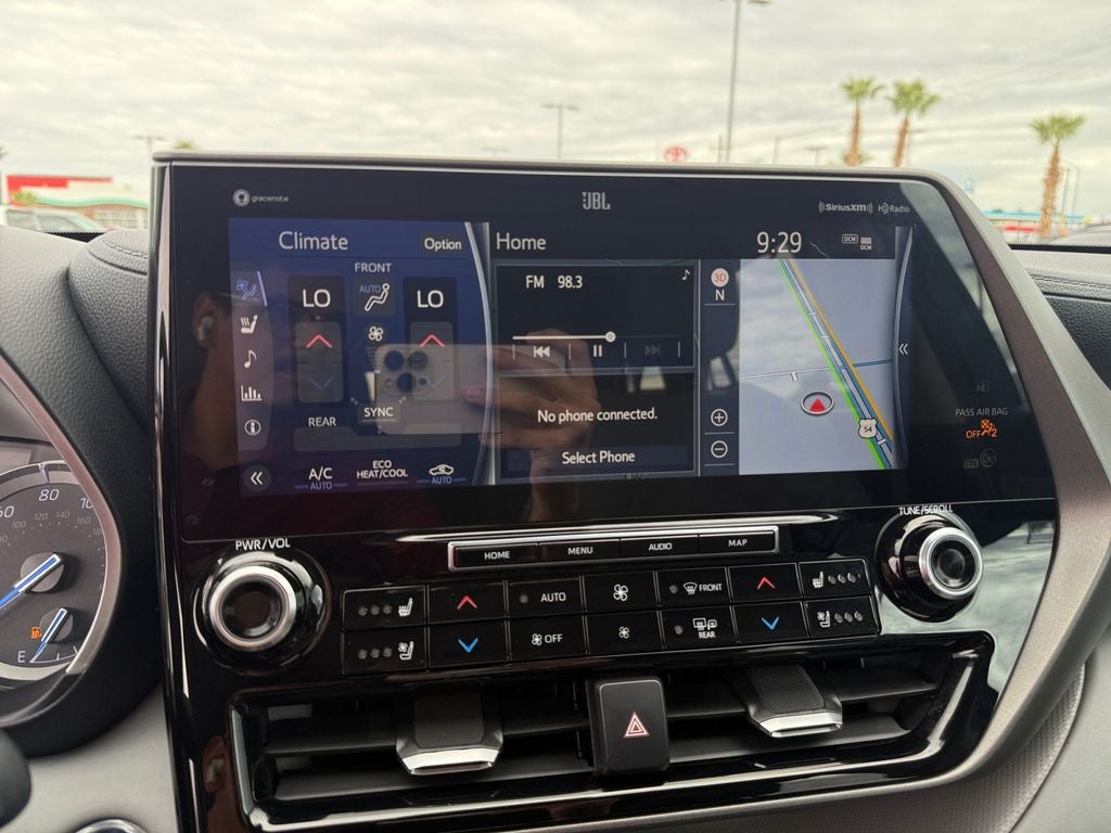 2022 Toyota Highlander Hybrid Limited