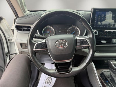2022 Toyota Highlander Hybrid Limited
