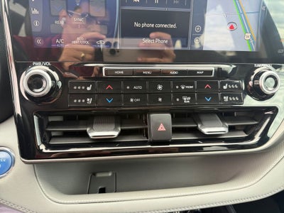 2022 Toyota Highlander Hybrid Limited