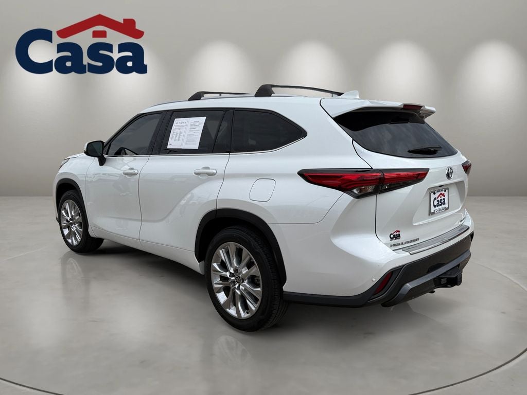 2022 Toyota Highlander Hybrid Limited
