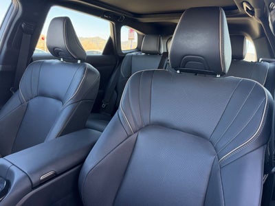 2025 Toyota Crown Signia XLE