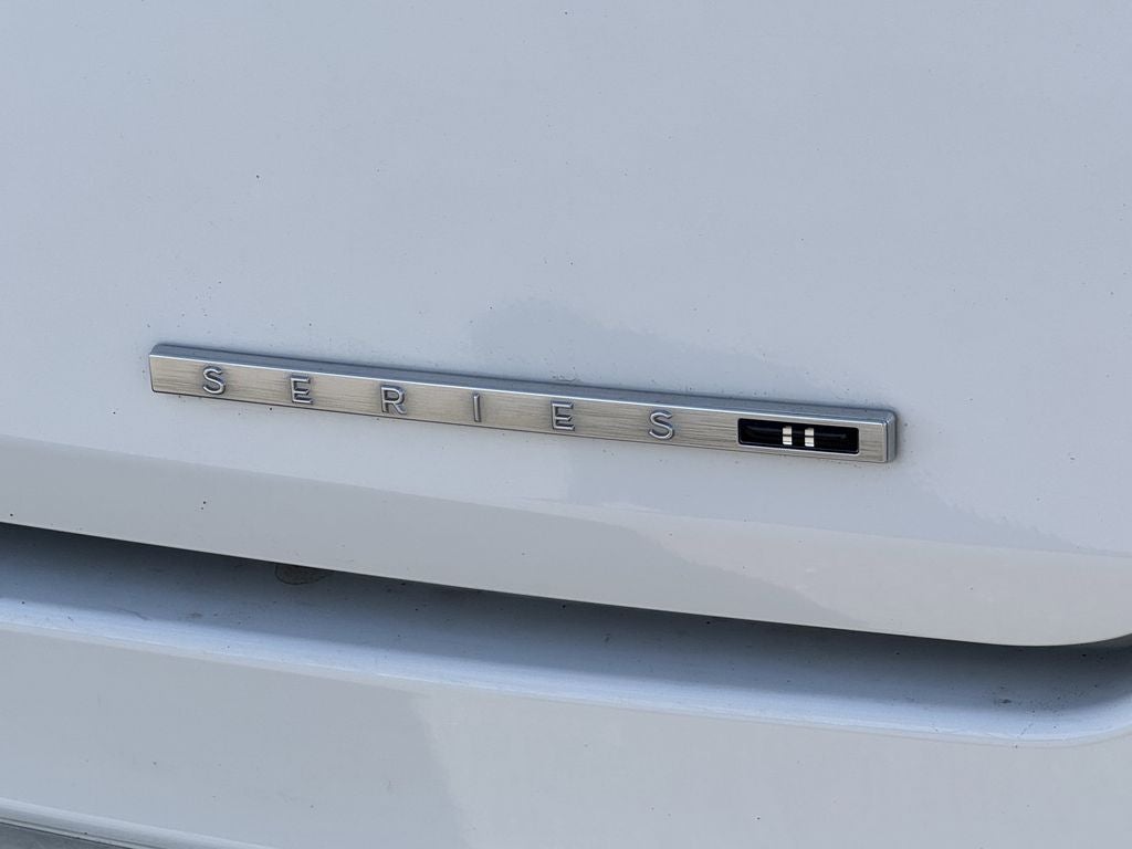 2024 Jeep Wagoneer L Series II 4x2