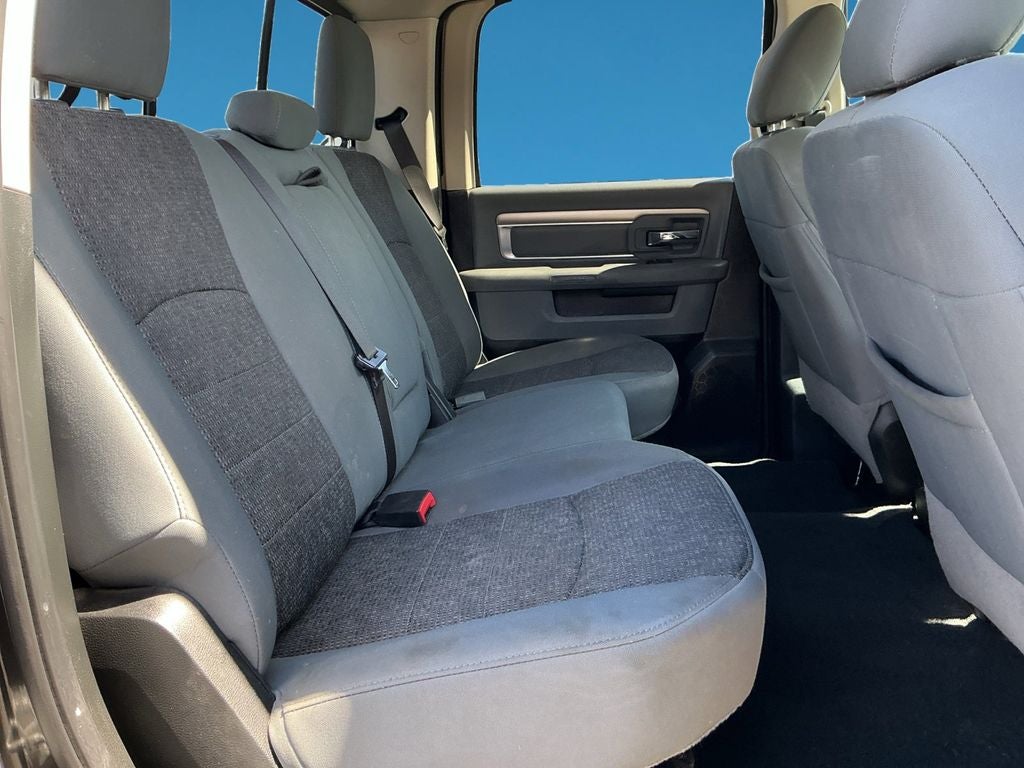 2018 RAM 1500 Big Horn Crew Cab 4x2 5'7' Box