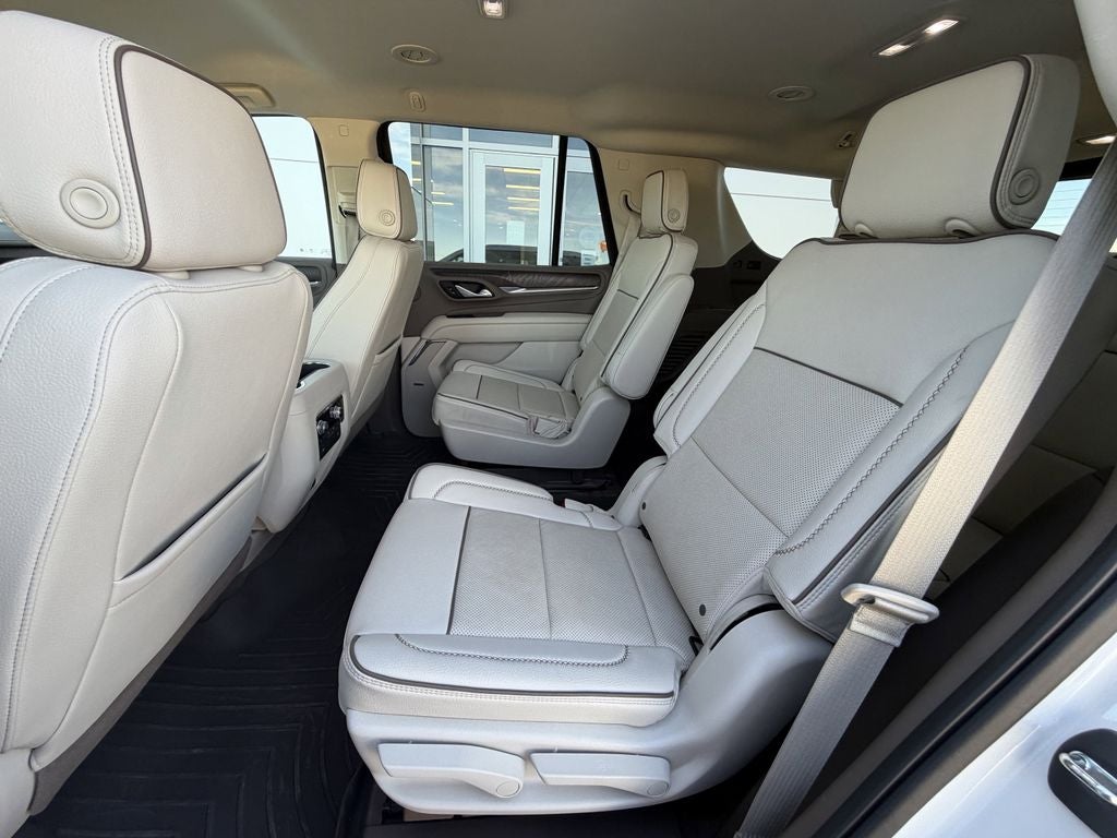 2022 GMC Yukon 4WD Denali