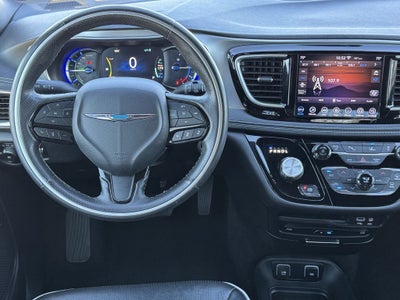 2020 Chrysler Pacifica Hybrid Limited