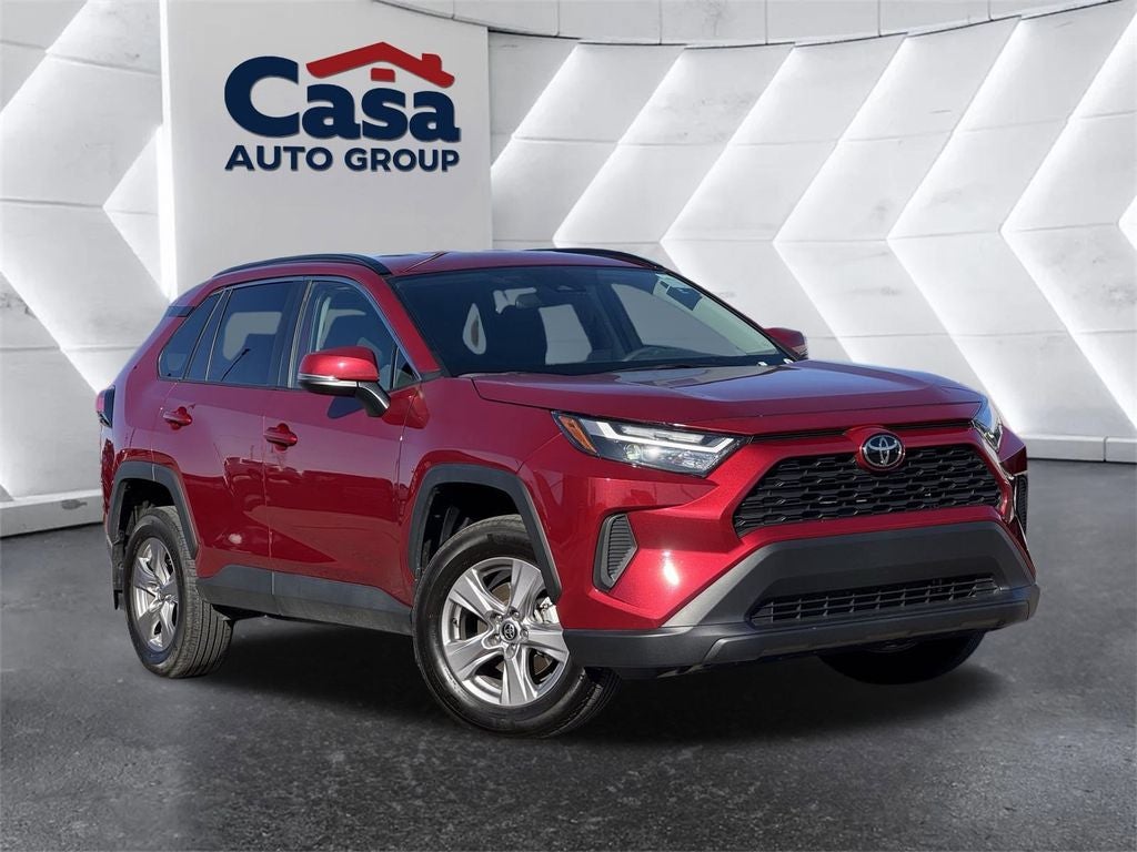 2025 Toyota RAV4 XLE