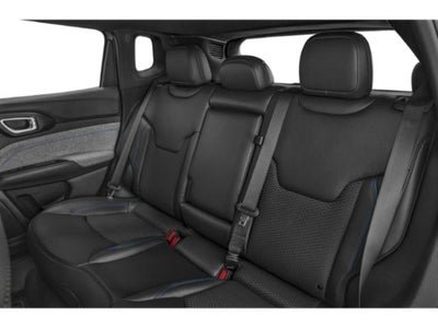 2023 Jeep Compass Latitude Lux FWD