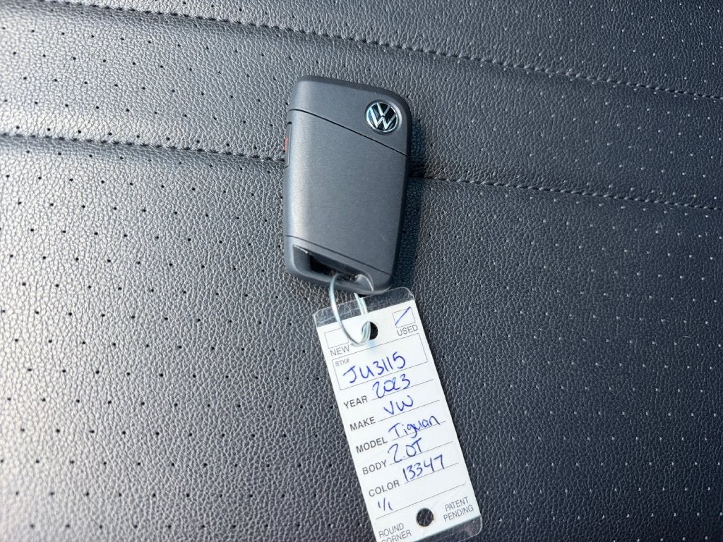 2023 Volkswagen Tiguan 2.0T SE R-Line Black