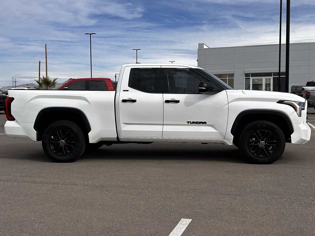 2022 Toyota Tundra SR5