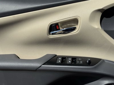 2017 Toyota Prius Four