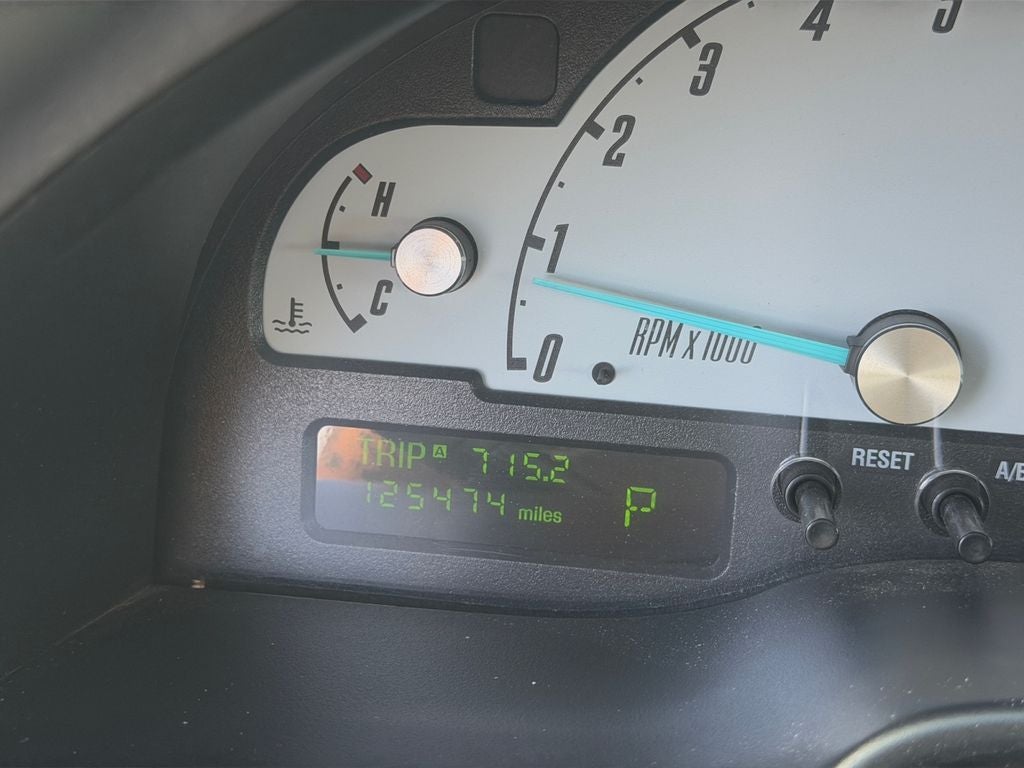 2002 Ford Thunderbird Base