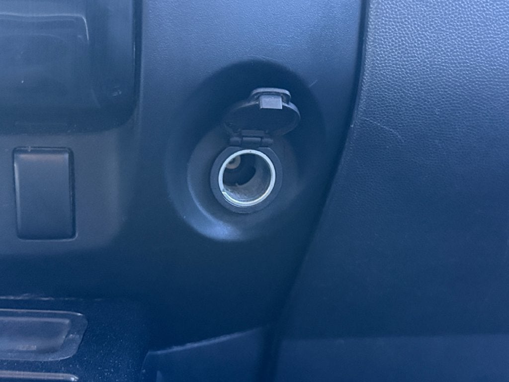 2014 Nissan Titan SV