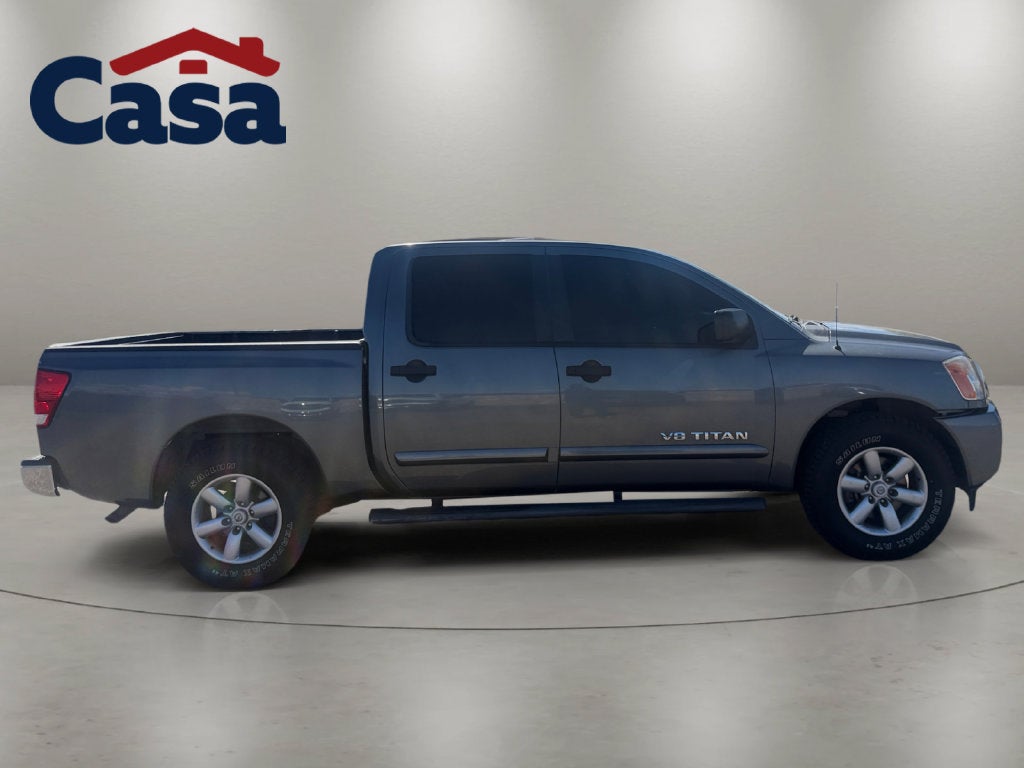 2014 Nissan Titan SV