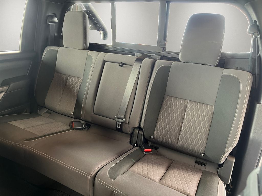 2024 Nissan Titan SV
