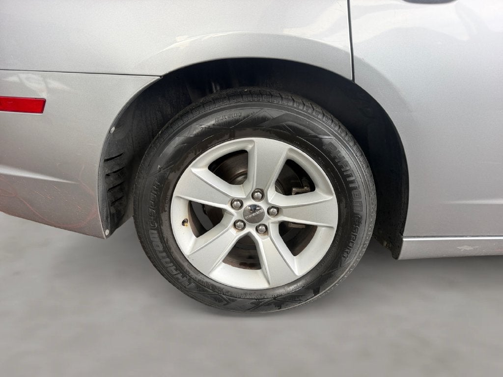2014 Dodge Charger SE