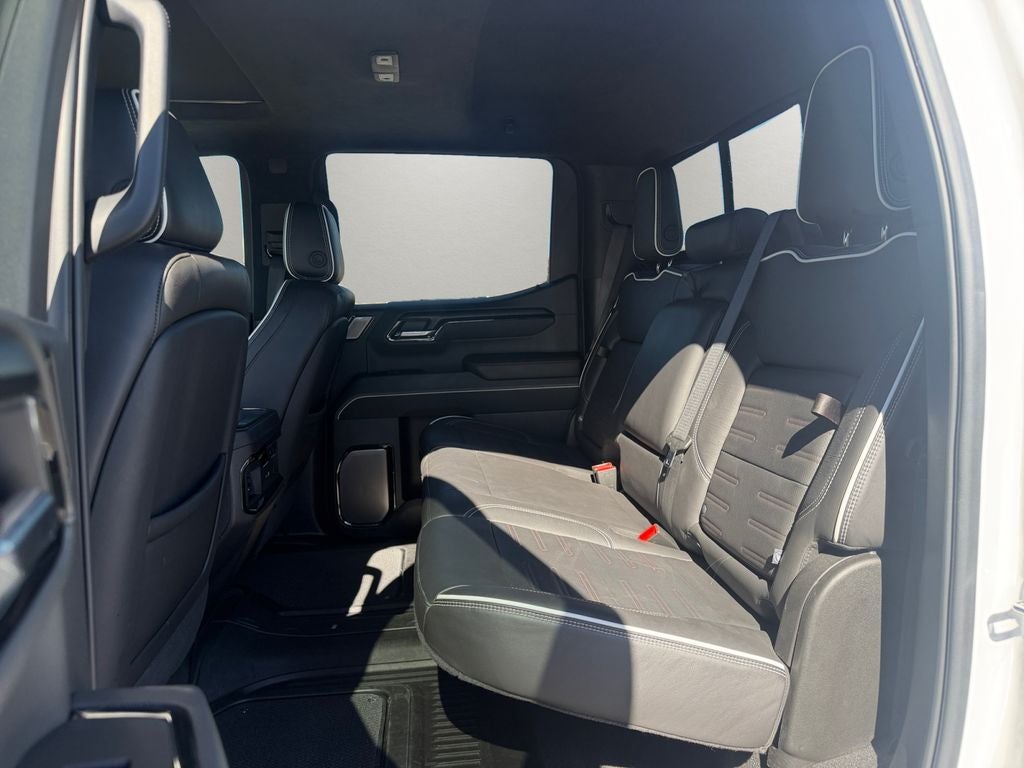 2025 GMC Sierra 1500 AT4X