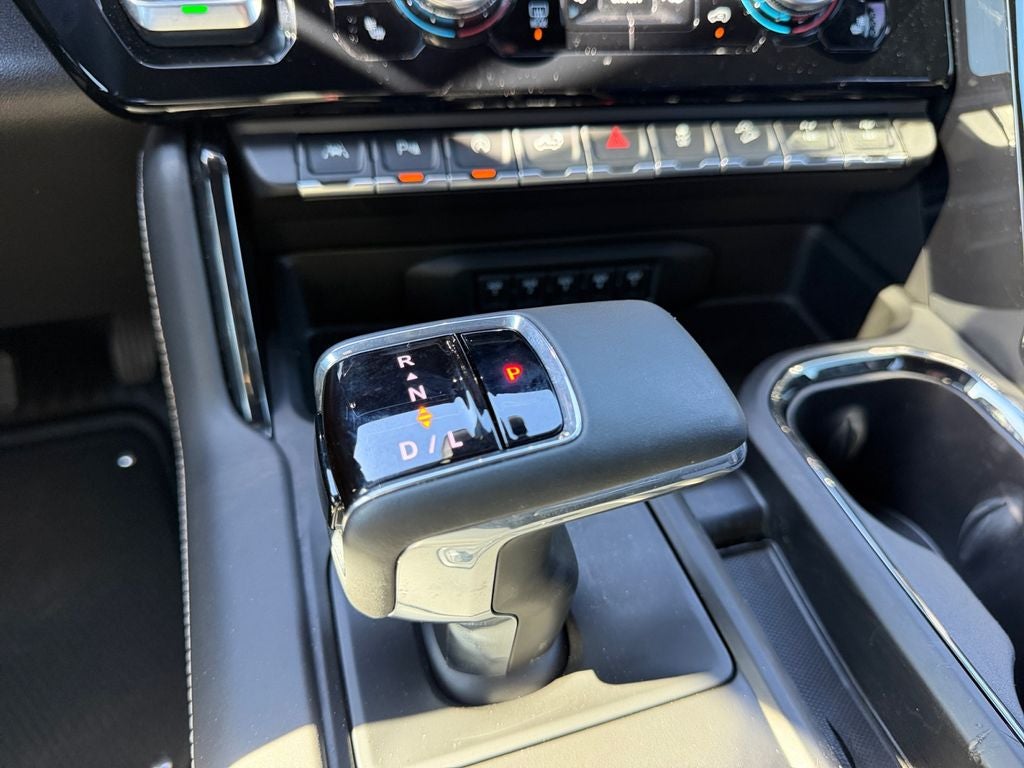 2025 GMC Sierra 1500 AT4X