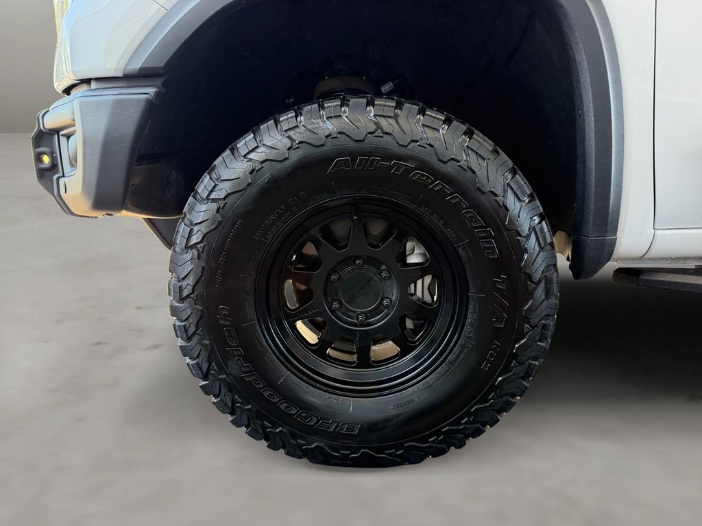 2025 GMC Sierra 1500 AT4X