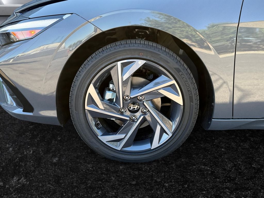 2025 Hyundai Elantra Hybrid Limited
