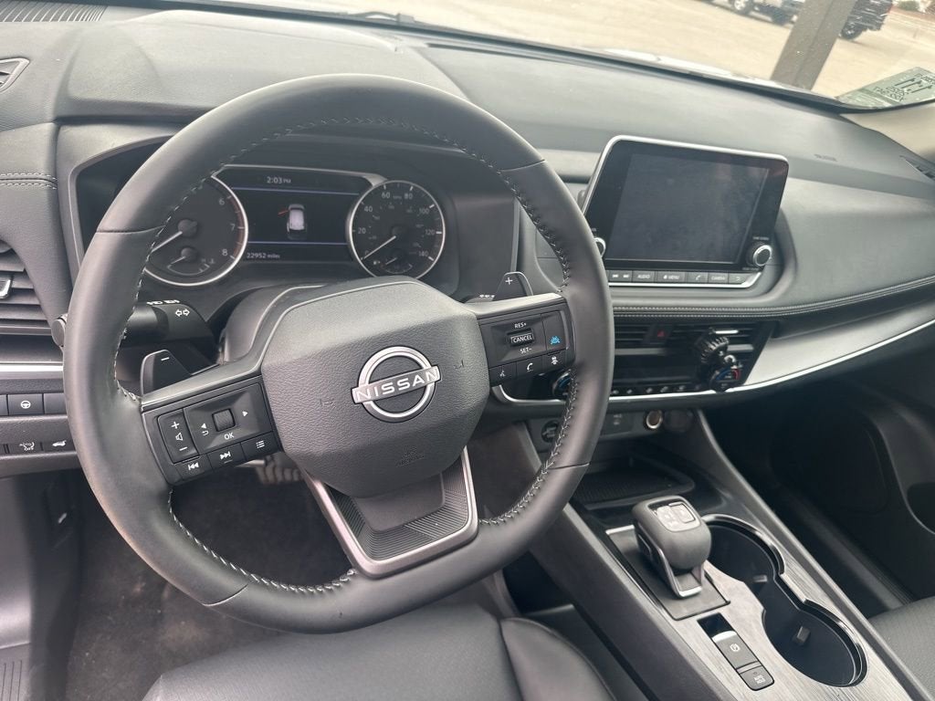 2025 Nissan Rogue SV