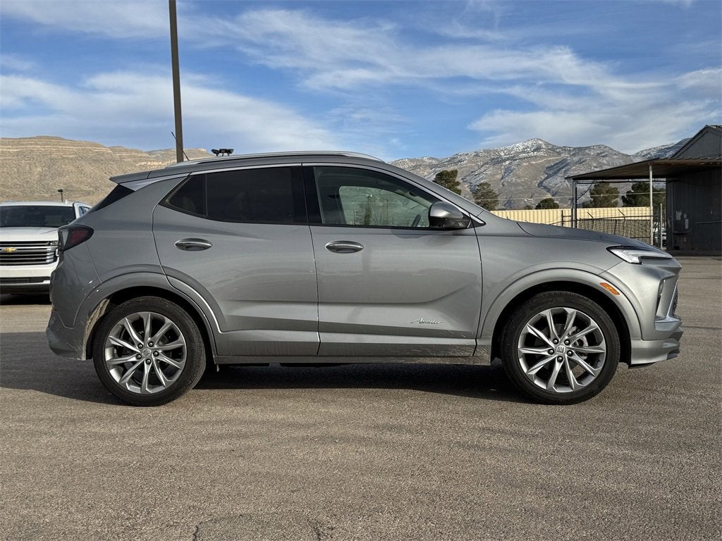 2024 Buick Encore GX Avenir