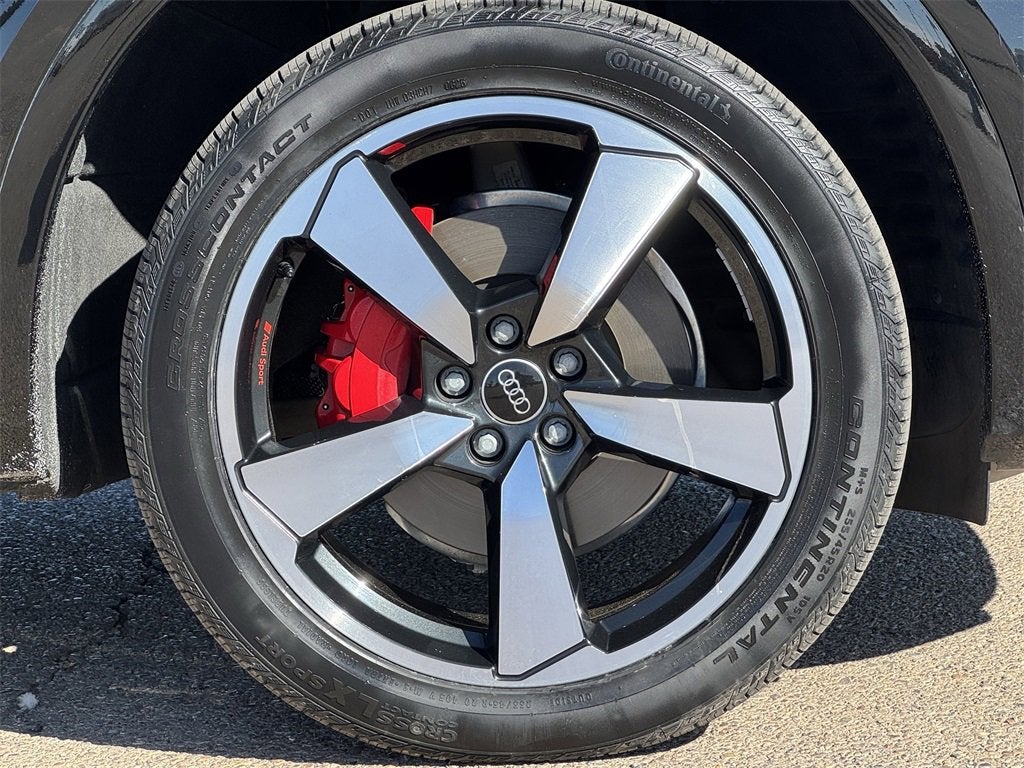 2024 Audi Q5 S line Premium Plus