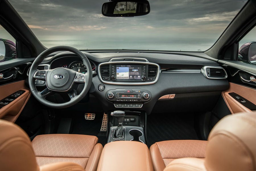 Image of the interior of a 2019 Kia Sorento.